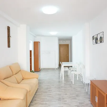 Centrico Y Amplio En Málaga