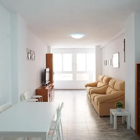 Centrico Y Amplio En Apartament *